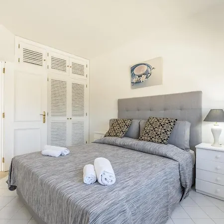 Apartamento Telhas Verdes Lejlighed *